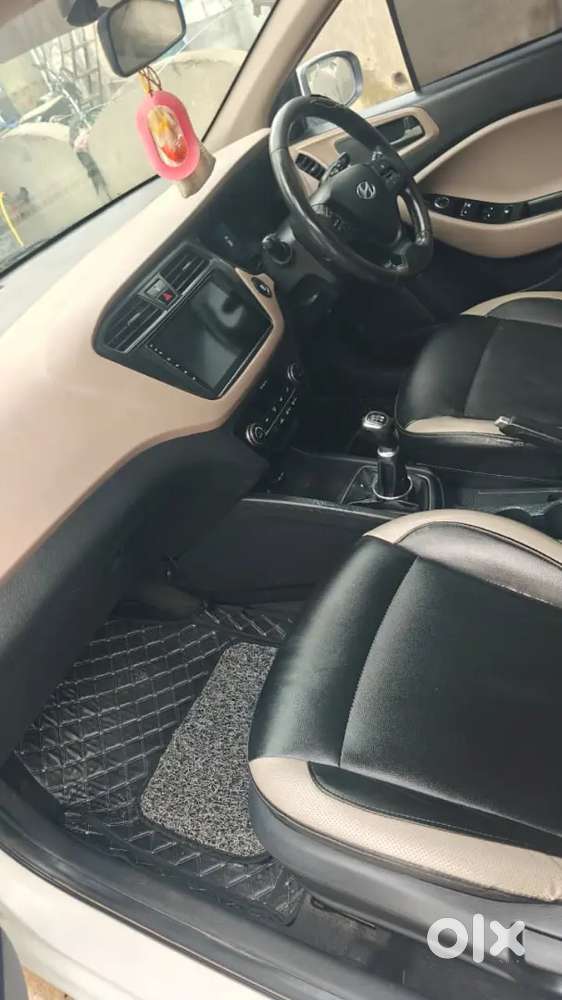 Hyundai New I20 2015 Petrol 68000 Km Driven
