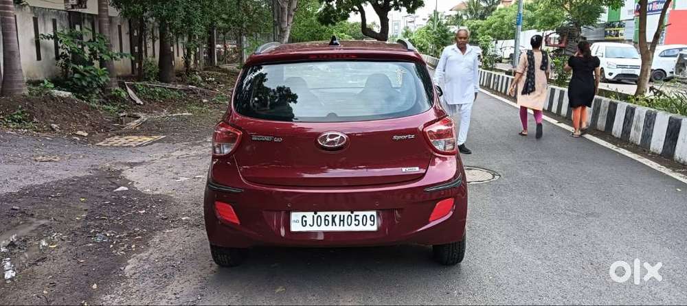 Hyundai Grand I10 1.2 Crdi Sportz 19-12-2016 Model