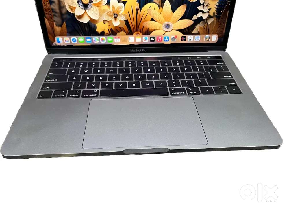 Apple Macbook Pro 13inch i7 16gb 512Gb ssd low price - Computers