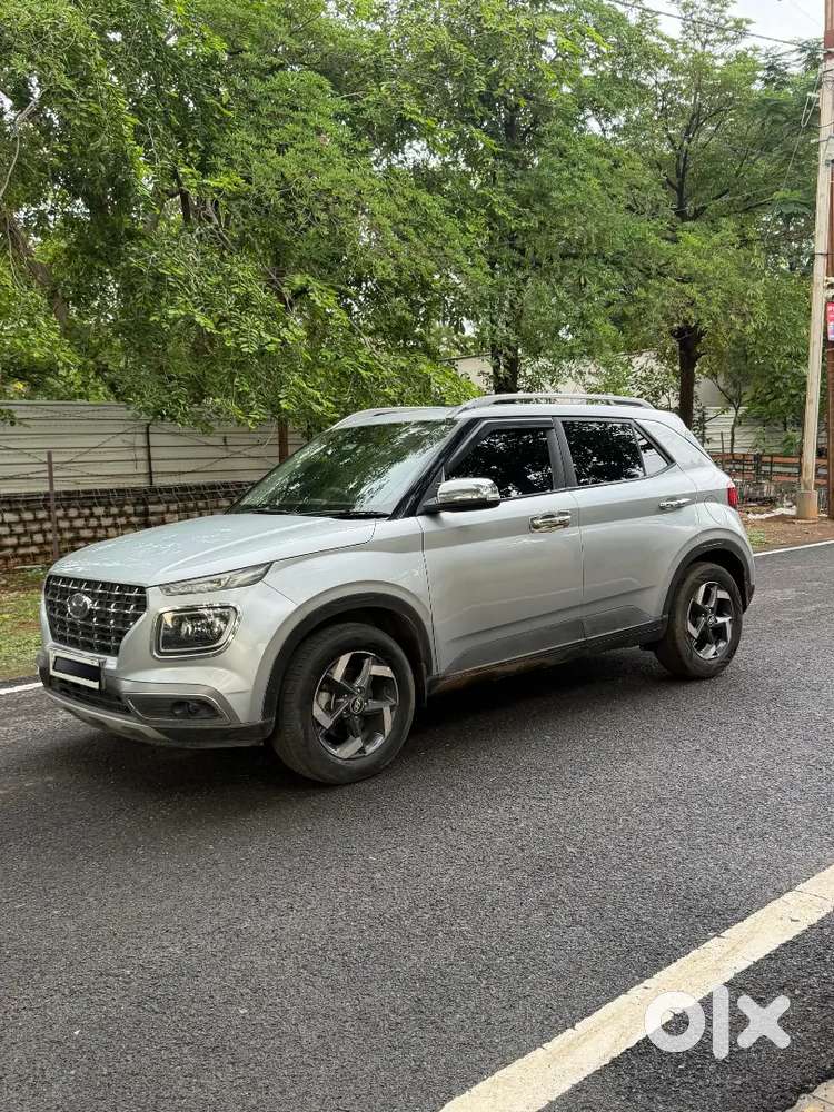 Hyundai Venue Sx O Diesel 2019 First Owner Top Model