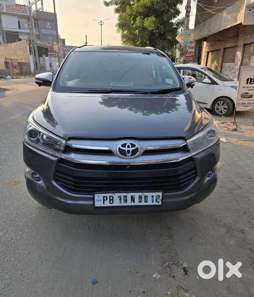 2016 Toyota Innova Crysta 2.8 Z