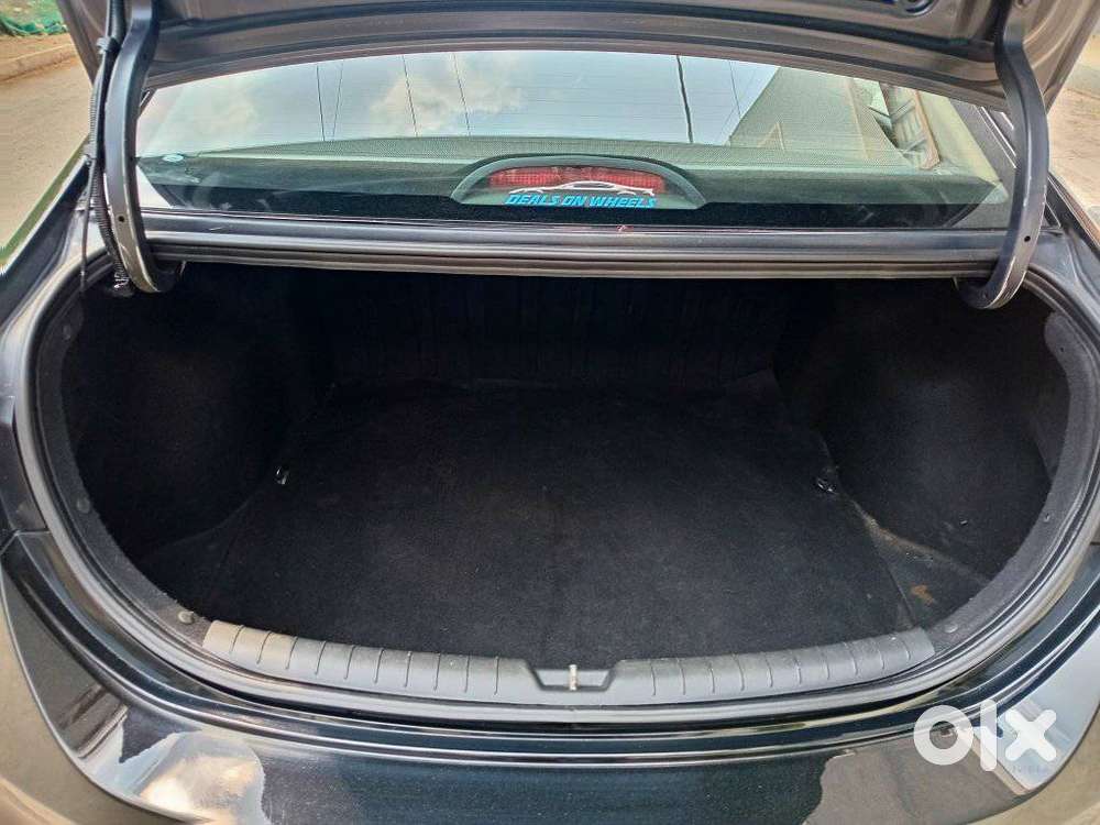 Hyundai Verna 1.5 Sx (o) Petrol Mt, 2018, Petrol