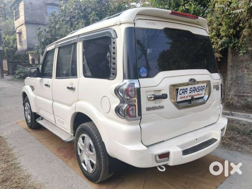 Mahindra Scorpio S4, 2016, Diesel