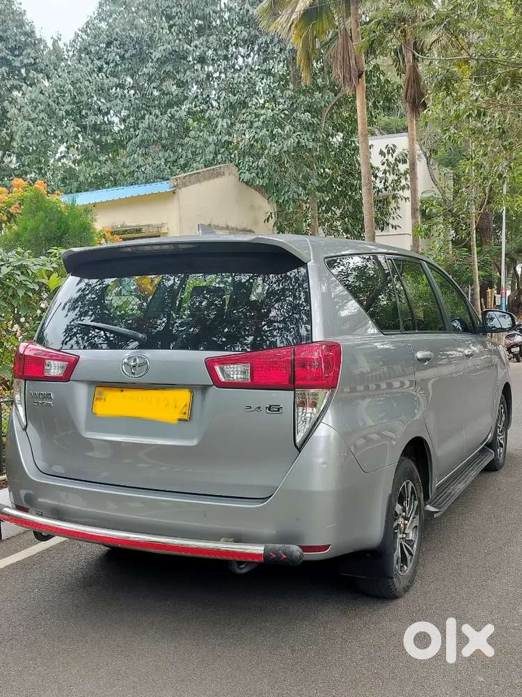 Toyota Innova Crysta 2022