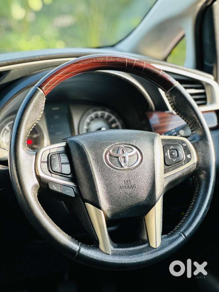 Toyota Innova Crysta 2.4 V, 2018, Diesel