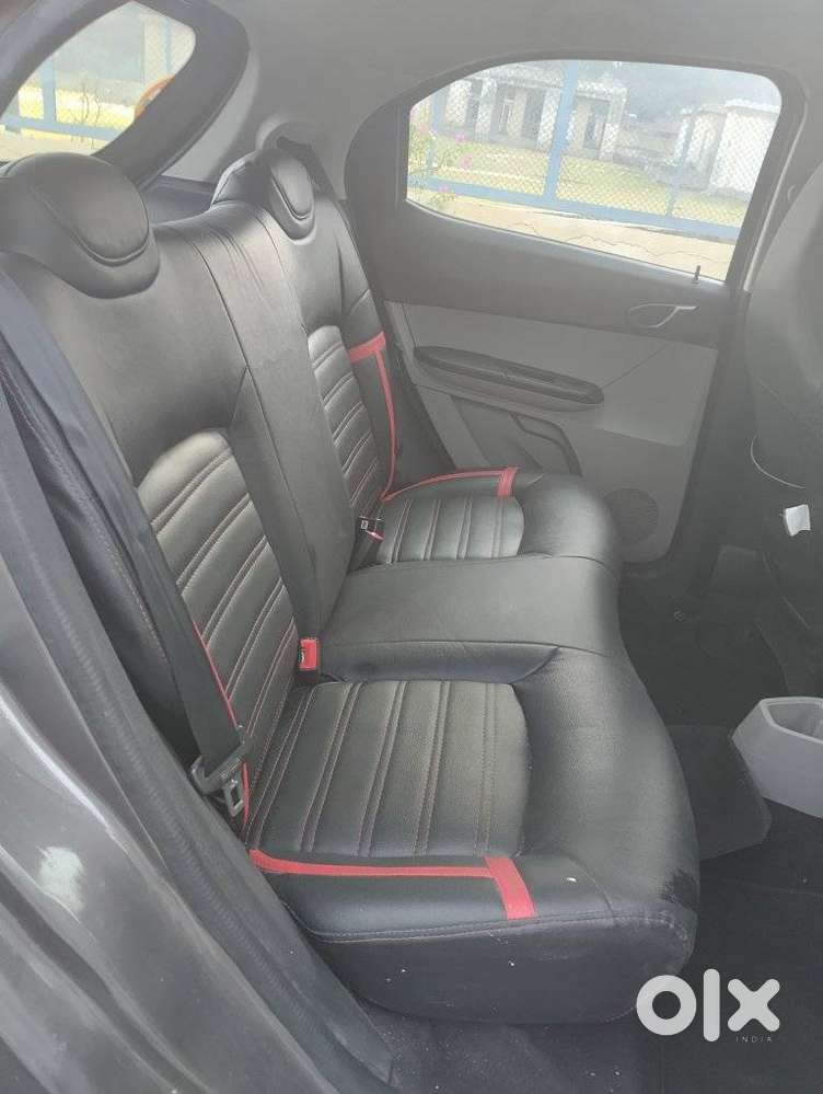 Tata Tiago 1.2 Revotron Xt (o), 2019, Petrol