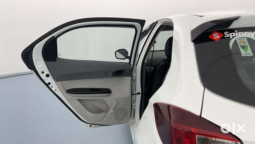 Tata Tiago Xe, 2025, Petrol