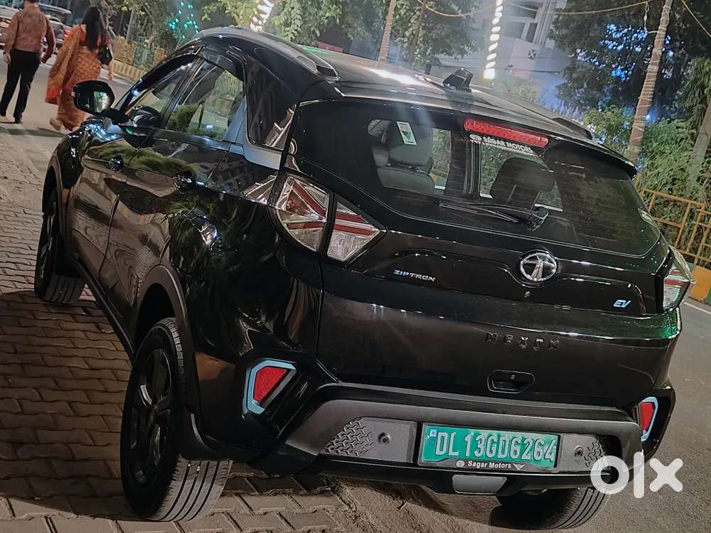 Tata Nexon Ev Xz+ Lux Dark Edition  2023  Top Model