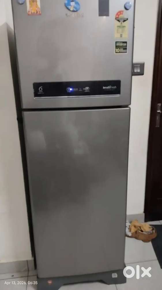 Whirlpool double door frig refrigerator