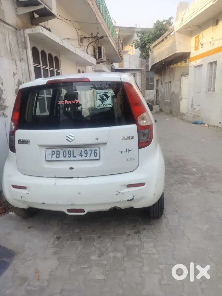 Ritz Petrol Car