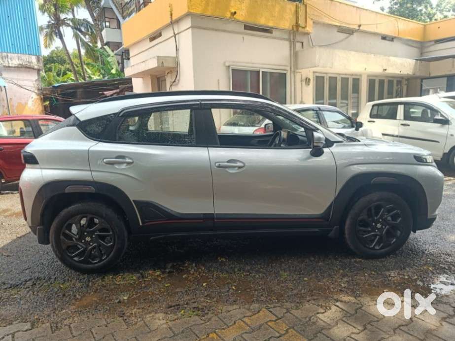 Maruti Suzuki Fronx Delta Plus 1.2 Ags, 2023, Petrol