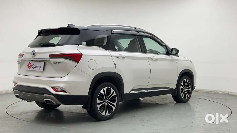 Mg Hector Plus 1.5 Sharp Turbo Cvt 6 Str, 2022, Petrol