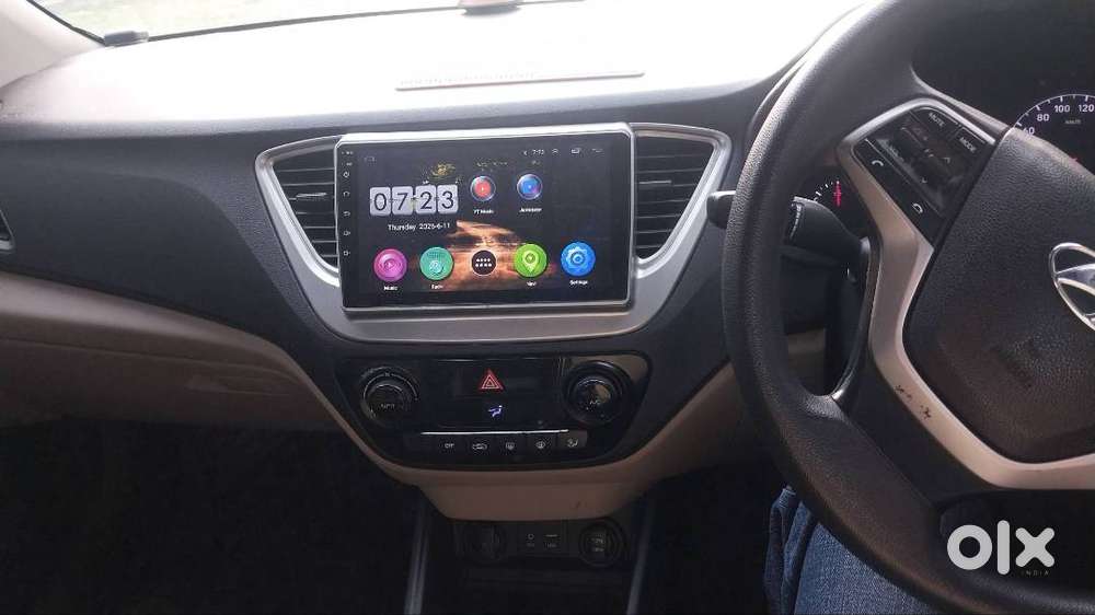 Hyundai Verna Ex