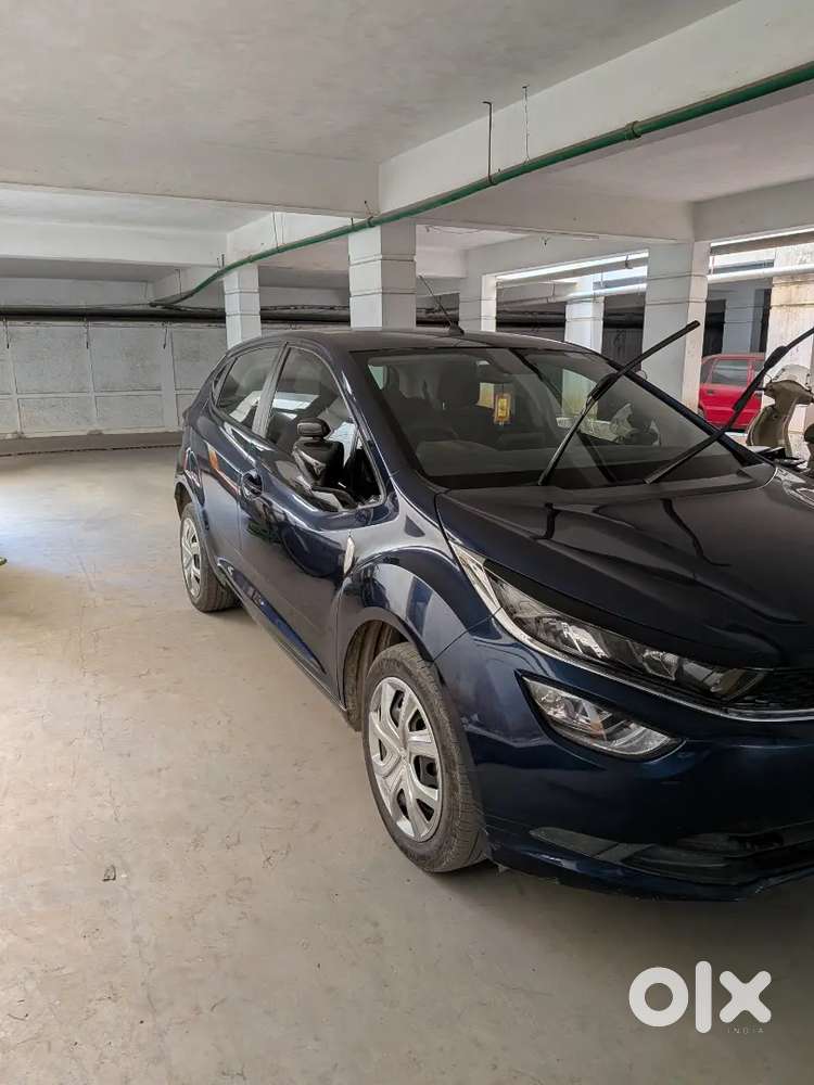 Altroz Automatic For Urgent Sale