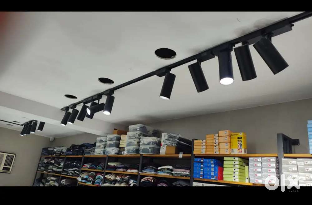 Track light