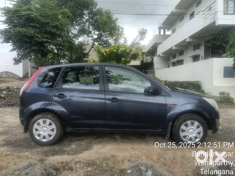 Ford Figo 2013 Diesel 103000 Km Driven