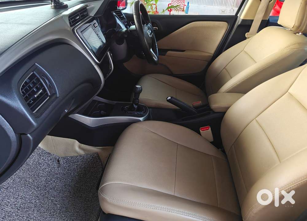 Honda City 1.5 V 4th Gen I-vtec Mt, 2022, Petrol