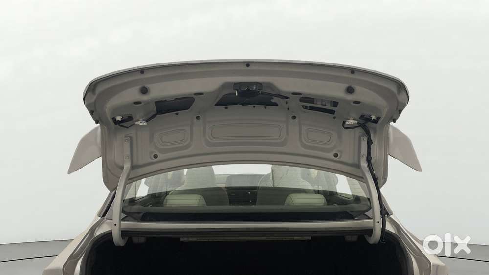 Hyundai Aura Sx Manual, 2022, Petrol