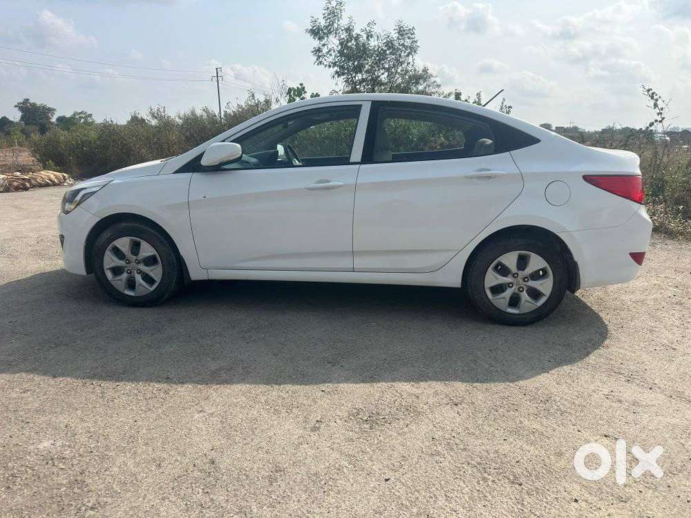 Hyundai Verna Vtvt 1.4 E, 2015, Petrol