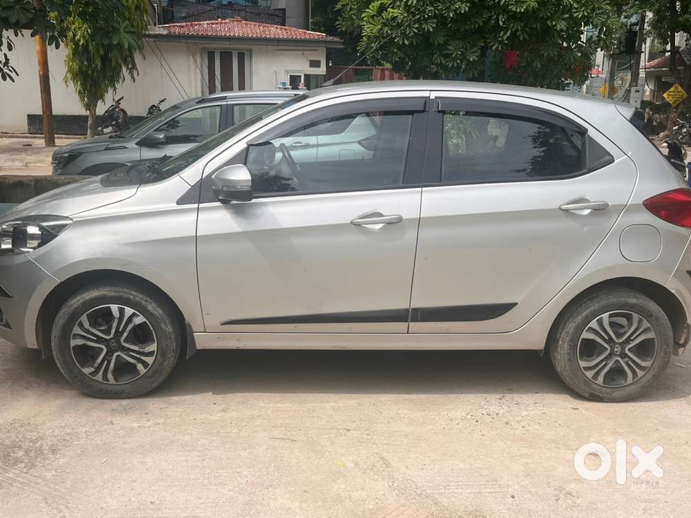 Tata Tiago Petrol 2019