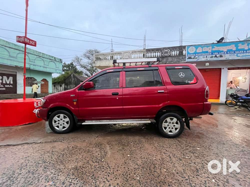 Chevrolet Tavera Diesel 2013