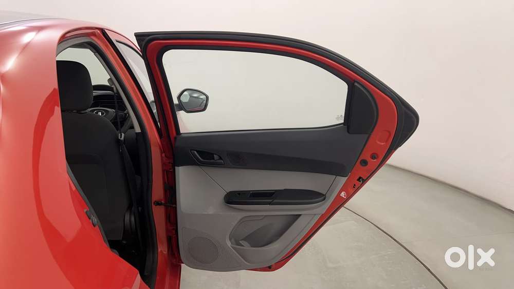 Tata Tiago Xz, 2021, Petrol