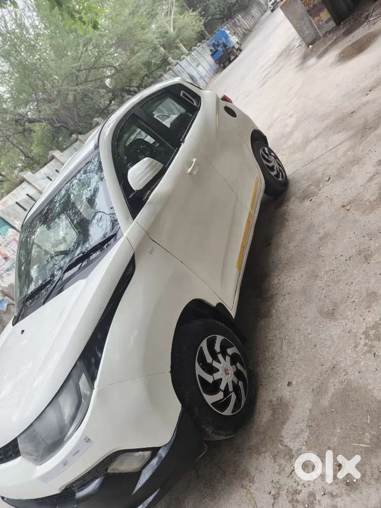 Mahindra Kuv100 Nxt 2018 Petrol Variant