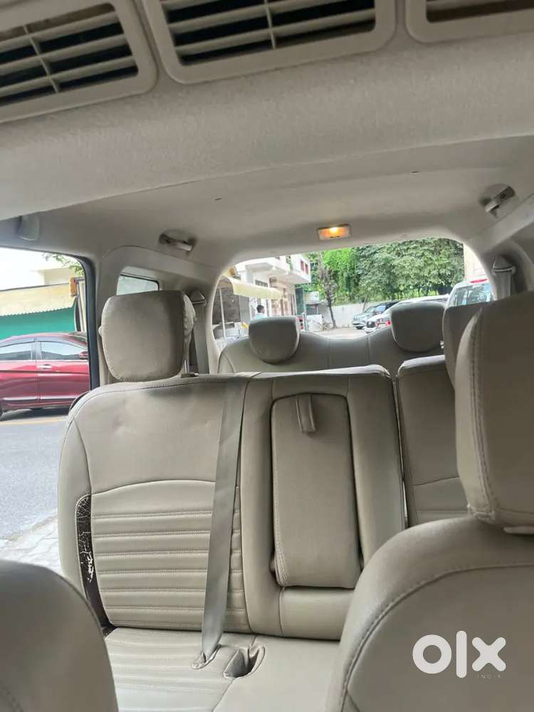 Maruti Suzuki Ertiga 1.5 Lxi 2014