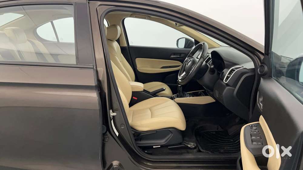 Honda City 1.5 Zx I-vtec Mt, 2023, Petrol