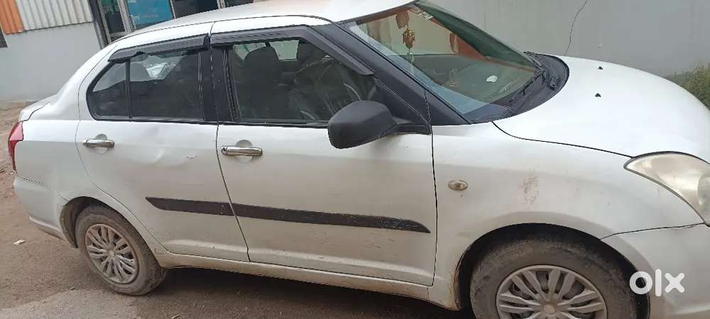 Maruti Suzuki Dzire 1.2 2011