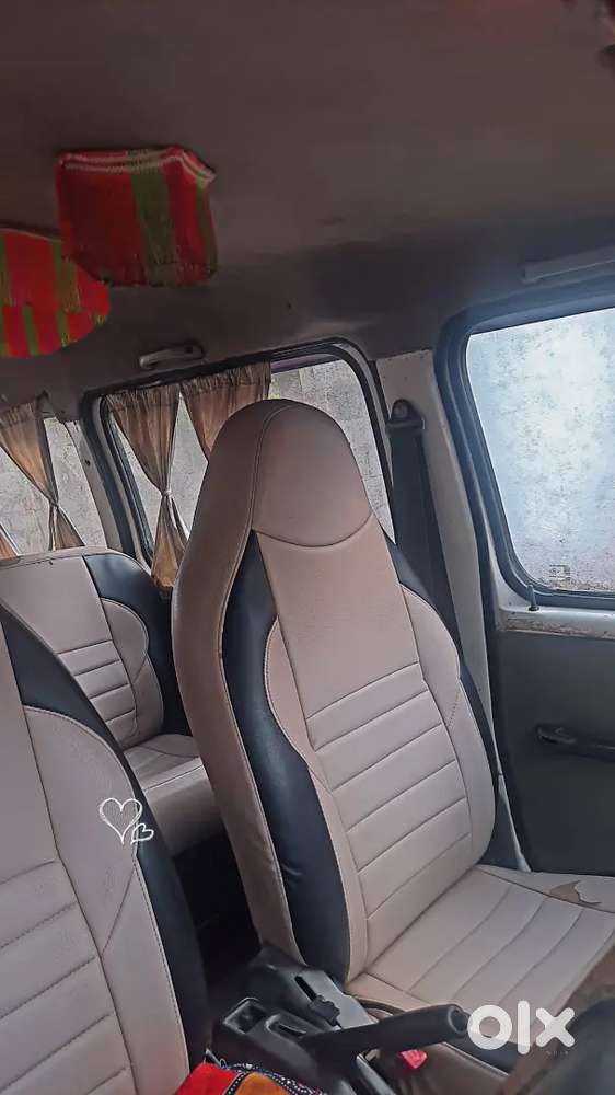 5 Seater Ac  , S White Color ,all Documents Complete,petrol & Cng