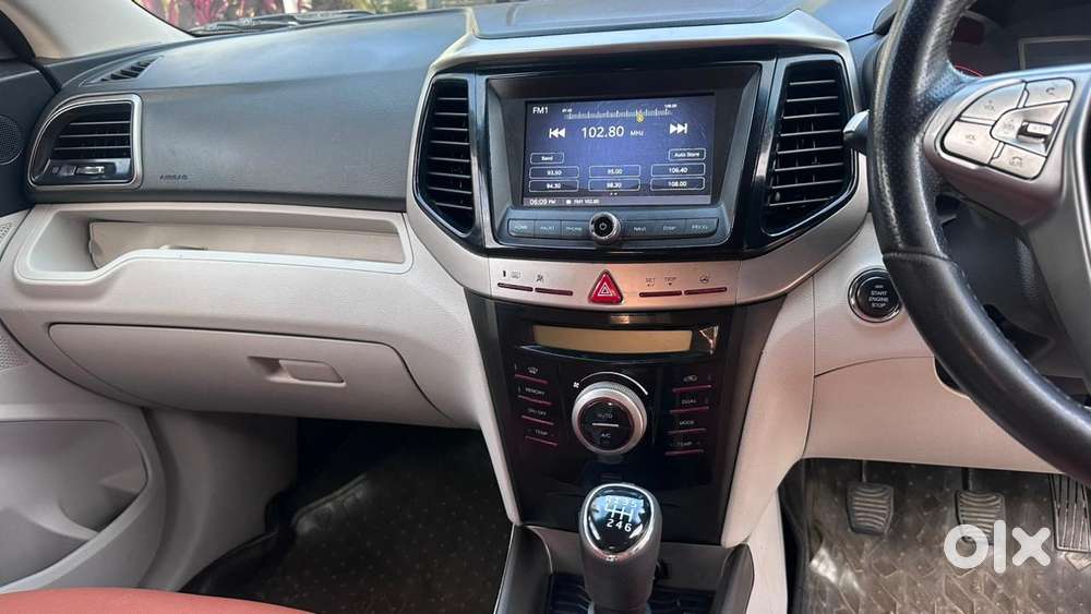 Mahindra Xuv300 W8 1.5 Diesel Dual Tone, 2019, Diesel