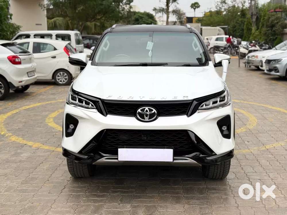 Toyota Fortuner Legender, 2023, Diesel