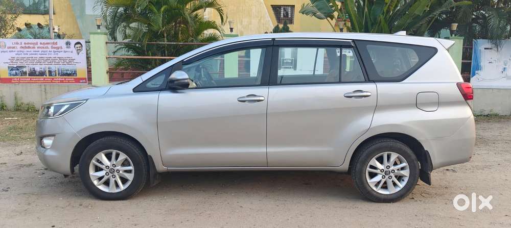Toyota Innova Crysta 2.4 Gx Mt, 2017, Diesel
