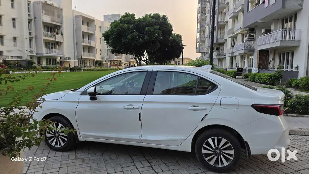 Honda City 1.5 V Mt 2023 - Just Like New