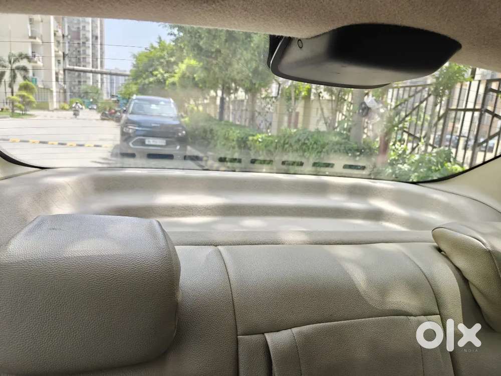 Pristine Red Ford Aspire For Sell