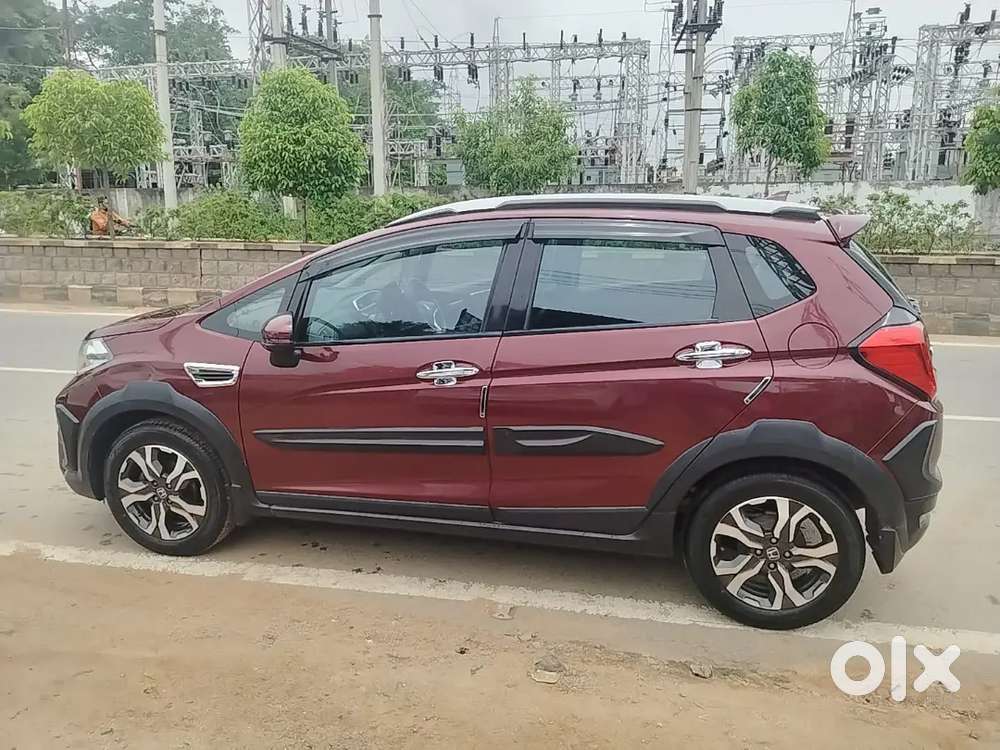 Honda Wr-v 2017 Petrol Good Condition With Sonroof