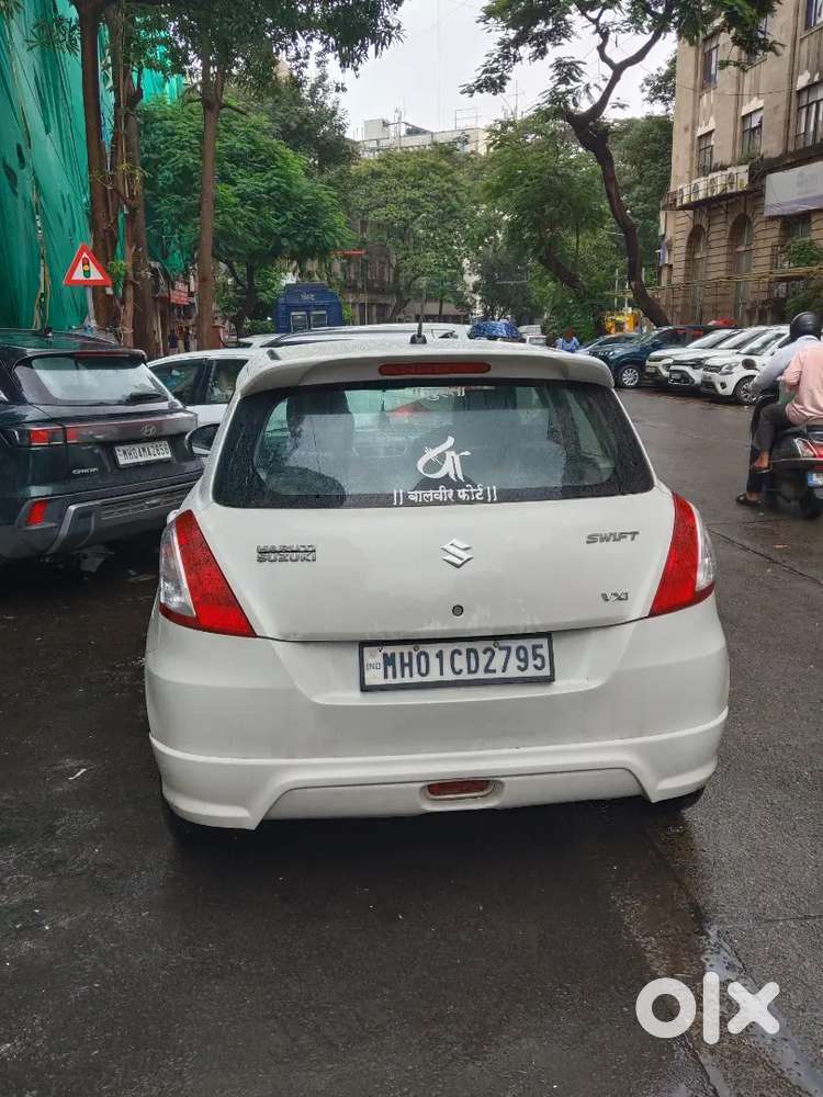 Maruti Suzuki Swift 1.2 Vxi 2015