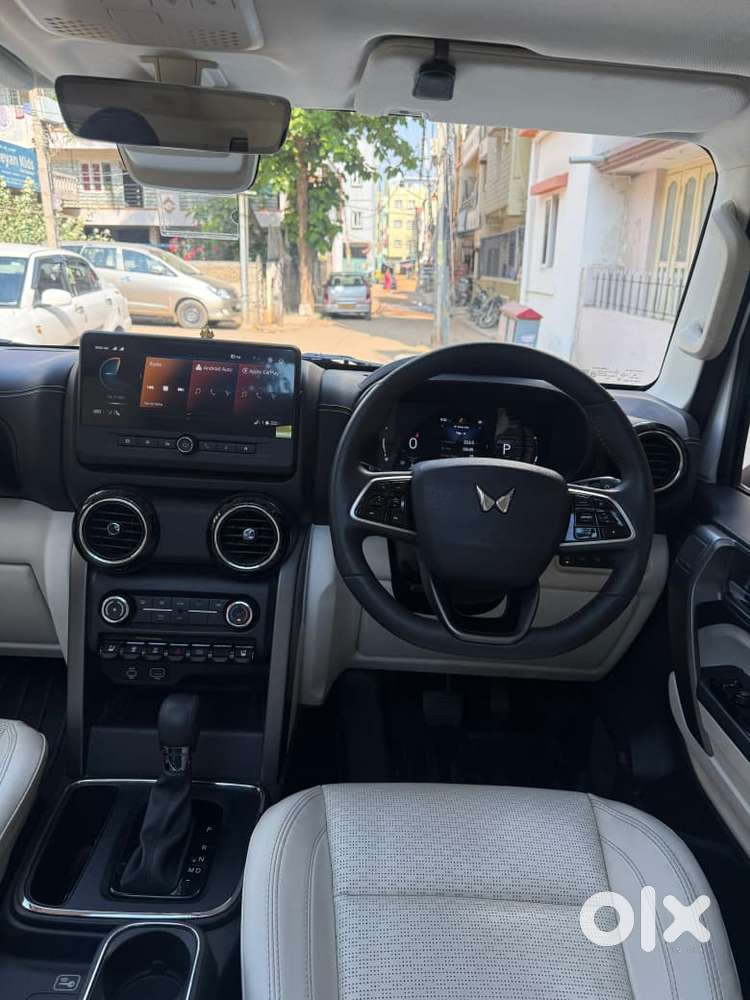Mahindra Thar Roxx Ax7 L Diesel Mt 2wd, 2025, Diesel