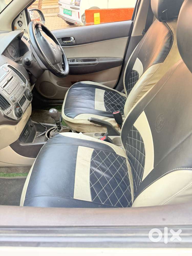 Hyundai I20 2010-2012 1.2 Sportz, 2012, Diesel