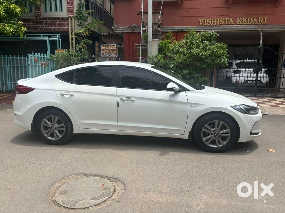 Hyundai Elantra Vtvt S, 2018, Diesel
