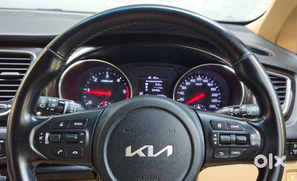 Kia Carnival Limousine Plus 7 Str, 2022, Diesel