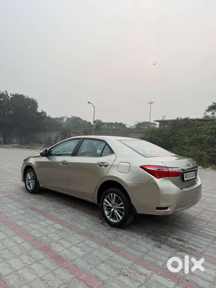 Toyota Corolla Altis Vl At, 2015, Petrol