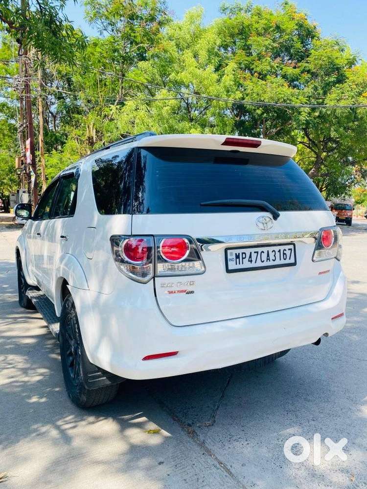 Toyota Fortuner 3.0 4x4 Automatic, 2015, Diesel