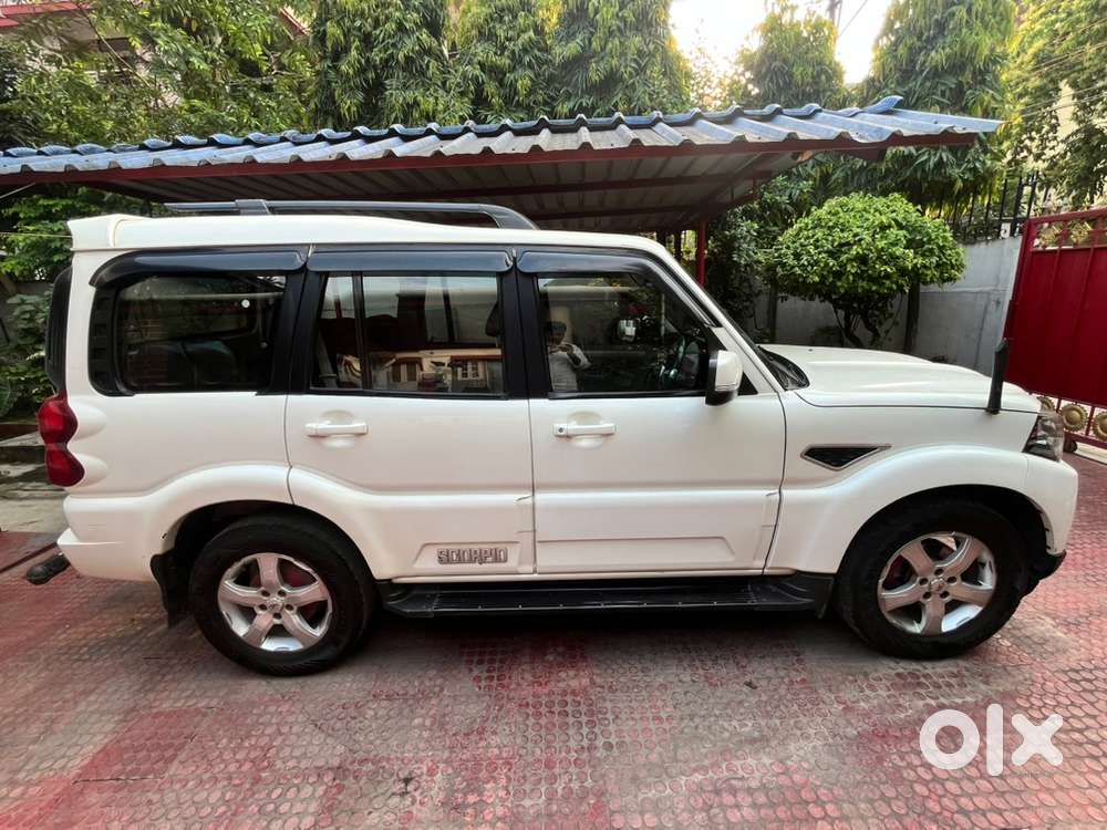 Mahindra Scorpio 2018 Diesel Well Maintained