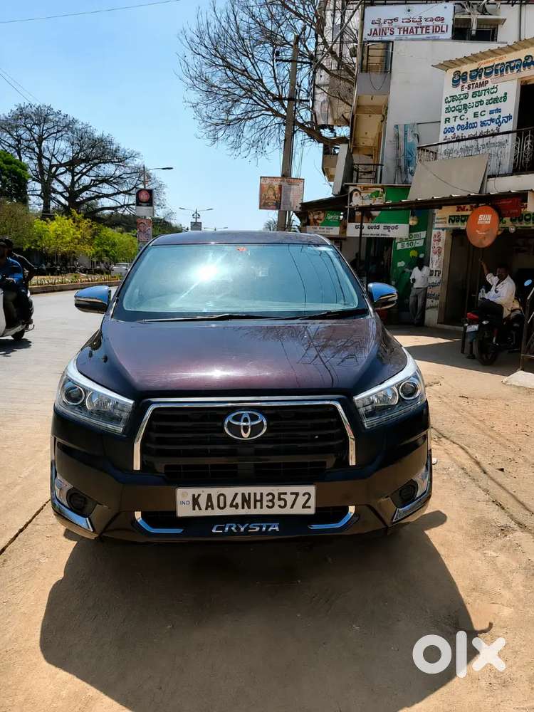 Toyota Innova Crysta 2017