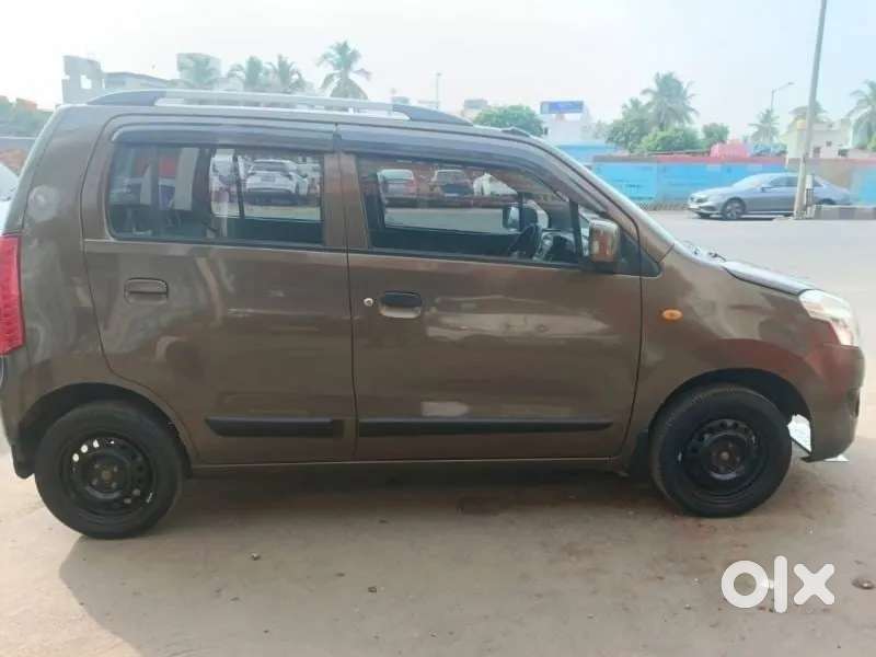 Maruti Suzuki Wagon R Vxi, 2018, Petrol