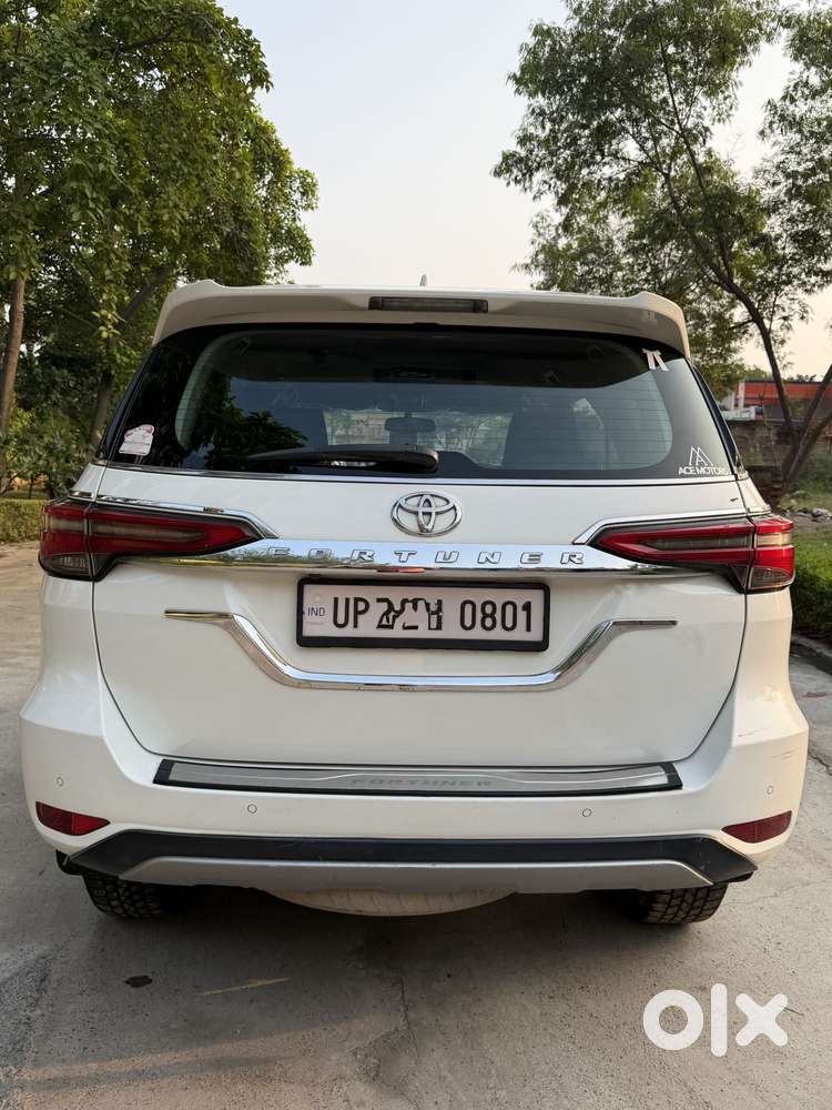 Toyota Fortuner 4x2 At 2.8 Diesel, 2021, Diesel