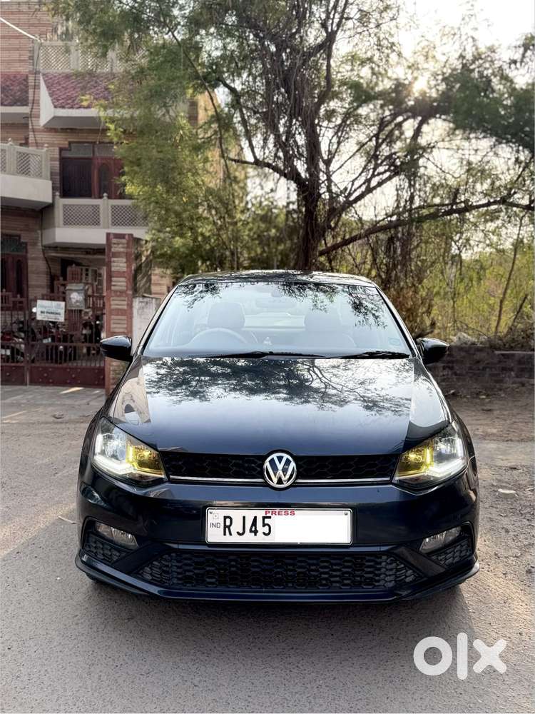 Volkswagen Vento 1.0 Highline Plus At, 2021, Petrol