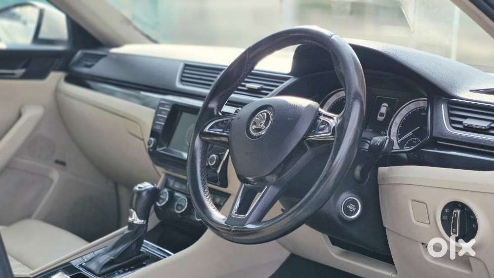 Skoda Superb Lk 1.8 Tsi At, 2016, Petrol